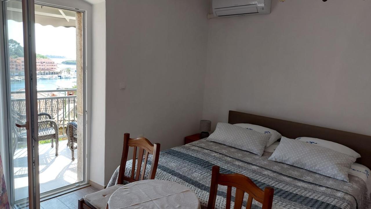 Apartment Tacoma Vrsar Ngoại thất bức ảnh